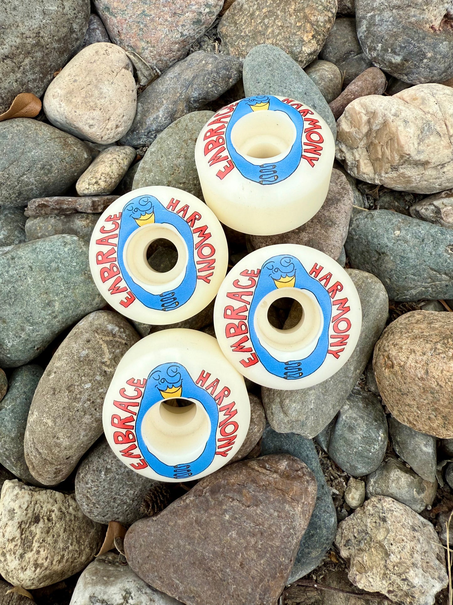Josh Harmony - HUG - 54mm