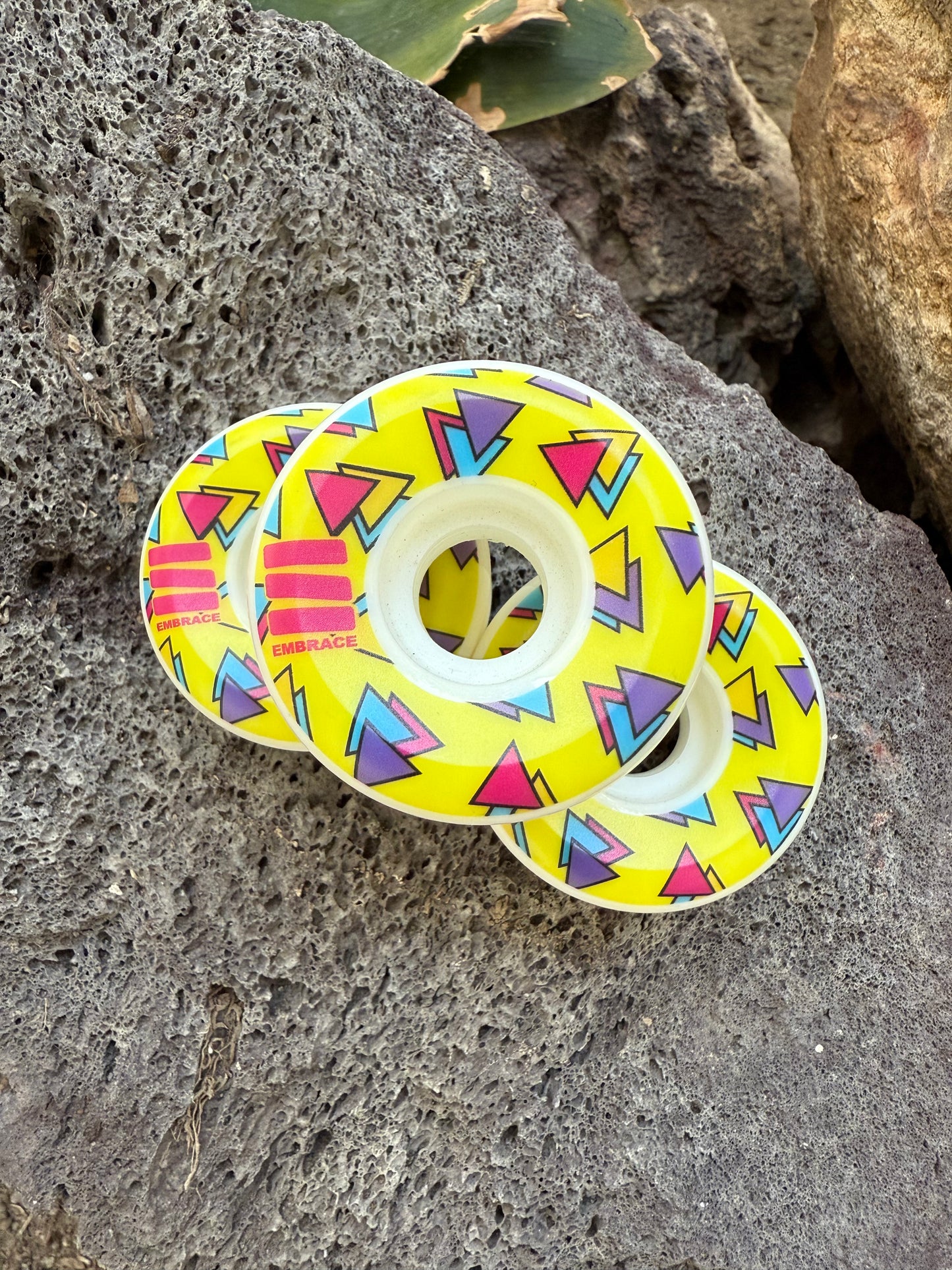 TRIANGLES - 52mm